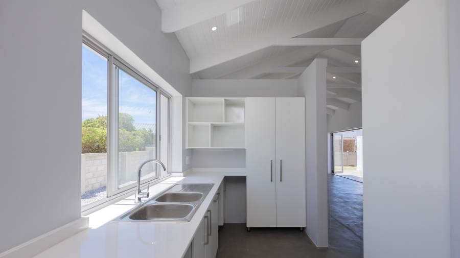 3 Bedroom Property for Sale in Struisbaai Western Cape